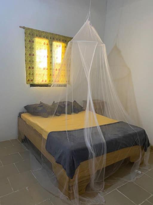 Petite Maison En Bord De Mer Palmarin Nguedj Bagian luar foto